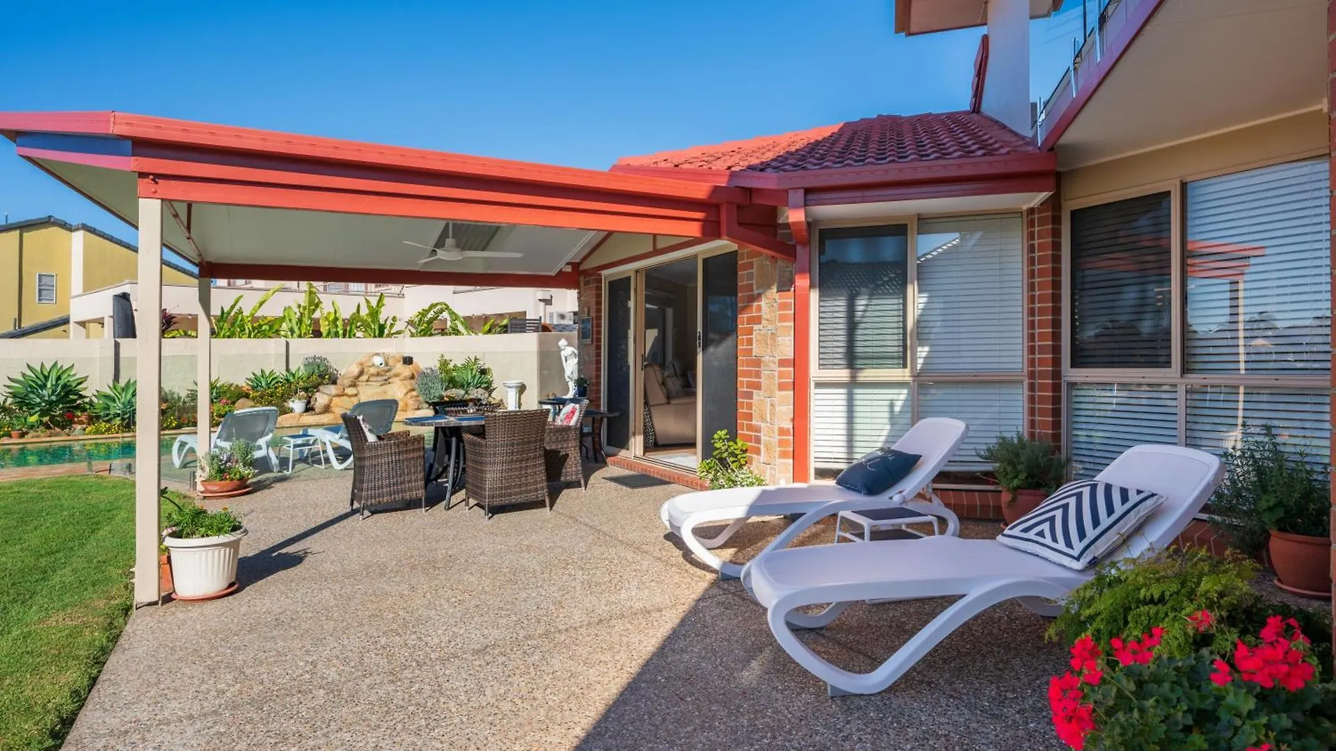 Waterfront Bnb Gold Coast Australia