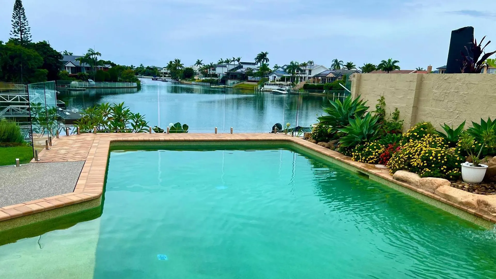 Bed & Breakfast Waterfront Bnb Gold Coast